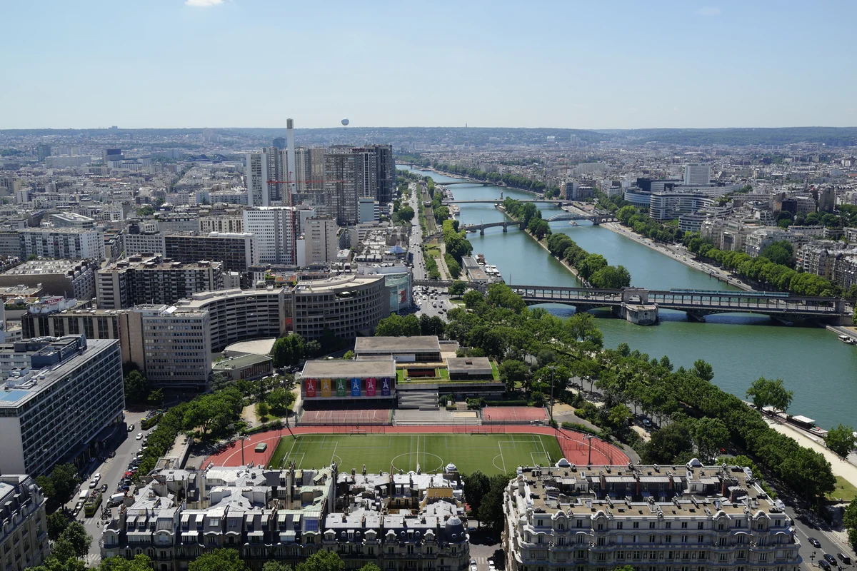 Pariz